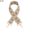 Detailaufnahme des geometrischen Ethno-Gurts mit hellgoldenen Metallhaken - Silberverschluss / Khaki Basis Hellbraun (A-8)