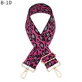 Detailansicht eines rosa und grauen Leopardenmusters mit goldfarbenen Metallteilen - Silberverschluss / Rosenrot (B-10)