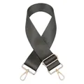 Détail de la bandoulière en nylon gris avec mousquetons et boucles en métal doré de qualité - No. 11 Gris Foncé