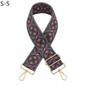 Dettaglio tracolla regolabile in tela jacquard geometrica con ganci dorati - Chiusura in Argento / Blu Lago e Rosso (S-5)