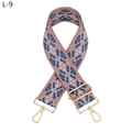 Detail eines verstellbaren breiten Taschengurt mit rosa-blauem geometrischem Muster - L-9 Pink Blau