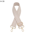 Detailaufnahme vom verstellbaren gewebten Gurt mit beigem Rautenmuster und Goldhaken - Khaki (A-16)