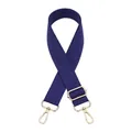Dettaglio della tracolla intrecciata blu scuro con ganci dorati e fibbia regolabile per borse - Blu (N.13)