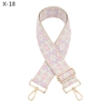 Detail eines verstellbaren ethnischen Webgurts mit geometrischem Muster und Goldmetallschnalle - Beige Basis Rosa Blau Weiß Geometrisches Ethno-Muster (X-18)
