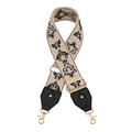 Détail de la bandoulière en jacquard avec motifs floraux dorés et mousquetons en métal - Jacquard Baroque Or Noir Beige (Q15)