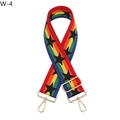 Dettaglio tracolla regolabile arcobaleno con stelle e ganci in metallo oro chiaro - Stella Nera Arcobaleno Con Fibbia Dorata (W-4)