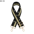 Detail van de brede sterrenpatroon riem met gouden metalen musketonhaken en gespen - W-15 Zwart Goud Streep Zilver Ster / Zilveren Sluiting