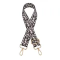Dettaglio della tracolla regolabile con stampa leopardata e moschettoni in metallo dorato - Stile 1 (Fibbia d'Argento)