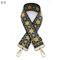Détail d'une bandoulière ethnique à motif de tournesol avec des crochets dorés - Fermoir en Argent / Floral Bleu Jaune (S-5)