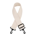 Dettaglio della tracolla regolabile in tela beige con ganci neri e trama in twill resistente - Bianco Sporco