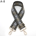 Détail d'une bandoulière ethnique en jacquard avec motifs et mousquetons en métal doré - Khaki Noir (A-8)