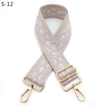 Detail of diamond pattern jacquard bag strap with gold metal swiveling hooks - Beige Light Purple (S-12)