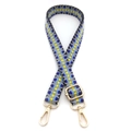 Dettaglio della tracolla in tessuto regolabile con motivo geometrico blu e giallo e ganci oro - No.8 Blu Giallo Grande Motivo V