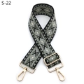 Detail von geometrischem Jacquard-Muster auf verstellbarem Schultergurt mit Schnallen - Silberverschluss / Schwarz Matcha-Grün (S-22)