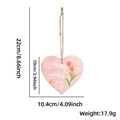Rosa herzförmiges Holzschild mit Happy Teacher's Day Text und Blumenmustern - Rosa Holzplakette Buchstabenstil