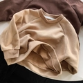 Detail view of khaki fleece lining and ribbed cuffs on kids' casual sports sweatshirt - Khaki