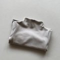 Detail shot of grey thermal kids top featuring soft velvet texture and neatly folded style - Grey Apricot / 80cm