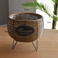 Vaso intrecciato nordico con treppiede in metallo nero e fodera impermeabile - Cachi Piccolo