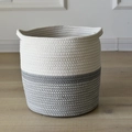 Minimalistische tweekleurige opbergmand van katoenen touw in crème en lichtgrijs - Wit Patchwork Grijs (25x25cm)