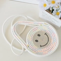 Sac bandoulière rond en paille blanche avec smiley en strass et coutures colorées - Blanc Coloré