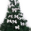 12er-Set funkelnde silberne Weihnachtsschleifen zur Dekoration von Tannenbäumen - Silberne Schleifen / 12 Pro Packung