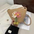 Borsa a secchiello in cotone intrecciato con margherite a maglia rosa e bianche e tracolla - Borsa con cerniera / Cachi