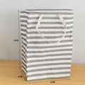Vista detallada de las dimensiones del cesto para ropa impermeable gris con altura de 60cm - 40*30*60 / Rayas Finas Blancas y Grises