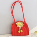 Borsa a mano rossa in corda di cotone intrecciata con fiori 3D e ciondolo a ciliegia - Chiusura Magnetica (Larghezza Superiore 19*Spessore 5*Altezza 20) / Rosso