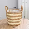 Close-up of woven straw basket with waterproof lining and dimensions 25x20cm - 25*20 / Small Straight Style
