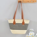 Grote crème strooien shopper tas met zwarte strepen en bruine leren handvatten - 40*25 / Crème Zwart Gestreept