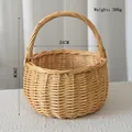 Dettaglio del cesto di vimini che mostra dimensioni di 24cm di diametro e 29cm di altezza - Stile cesto di vimini
