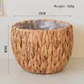 Vista dettagliata del cesto per piante in paglia intrecciata con interno impermeabile - Grande 25cm