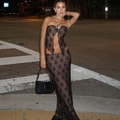 Completo chic due pezzi in pizzo nero con top a fascia floreale e gonna lunga - S / Nero