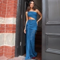 Robe longue chic bleu cobalt à une épaule en dentelle avec découpe à la taille et rubans - Bleu
