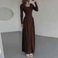 Elegant solid dark brown long sleeve U-neck pleated maxi dress with slim waist design - S / Coffee