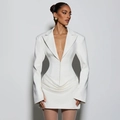 Elegante abito blazer bianco a maniche lunghe con scollo a V e vita alta a pieghe - S / Bianco