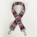 Dettaglio tracolla larga in tela stile etnico con motivi geometrici colorati e ganci argento - Strisce Etniche Con Gancio Argento