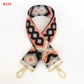 Bandoulière réglable de 5cm avec motif géométrique rose et mousquetons dorés brillants - A121