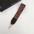 Kurze Handschlaufe mit Leopardenmuster, Goldverschluss und schwarzen Lederdetails für Taschen - Nr.2 Leopard (Schwarzes Leder + Goldener Haken)
