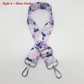 Détail de la sangle tie-dye rose et bleue avec mousquetons argentés réglables n°4 - Style 4 (Tie-dye) + Crochet Argenté