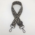 Verstellbarer breiter Taschenriemen mit Leopardenmuster und Metallhaken - Goldfaden Leopard Gunmetal