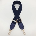 Verstellbarer dunkelblauer Schultergurt aus Segeltuch mit Fischgrätmuster für Handtaschen - Blau mit Blauem Besatz / Hellgold
