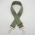 Bandoulière réglable vert sauge avec tissage à chevrons et crochets dorés - Vert matcha / Crochet Argenté