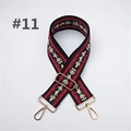 Tracolla larga stile etnico con motivi geometrici rossi e ganci metallici dorati - Motivo Etnico Geometrico Rosso Nero Beige (Chiusura Oro)