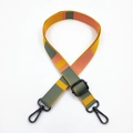 Tracolla larga regolabile in nylon con strisce colorate e ganci in metallo nero - Fibbia Canna di Fucile