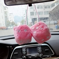 Dados de peluche rosa con puntos blancos para colgar en el espejo retrovisor del coche - Rosa