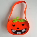Halloween Kürbis Süßigkeitenbeutel aus orangefarbenem Filz mit grünem Stiel und Griff - Orange