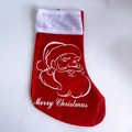 Chaussette de Noël en toile rouge avec broderie Père Noël et texte Merry Christmas - Père Noël Rouge