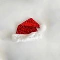 Bonnet de Noël étincelant à paillettes rouges avec bordure en fausse fourrure blanche - Style à Paillettes Rouges (Petit chapeau à paillettes en velours doré)