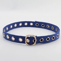 Dettaglio cintura in tela blu navy con doppia fila di occhielli in metallo dorato - Blu